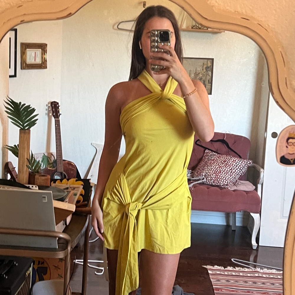 Missguided Yellow Halter Neck Dress